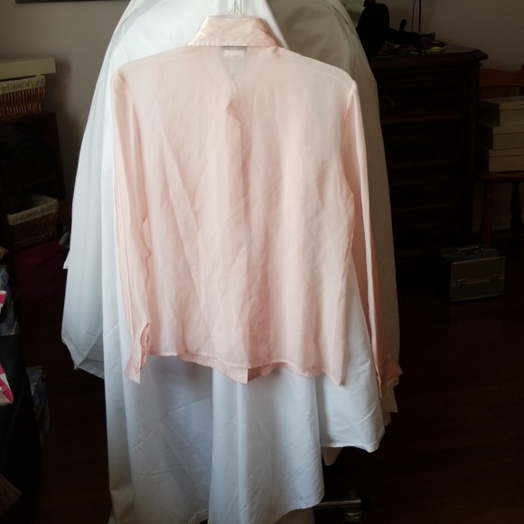 Blouse - Picture 2 of 7